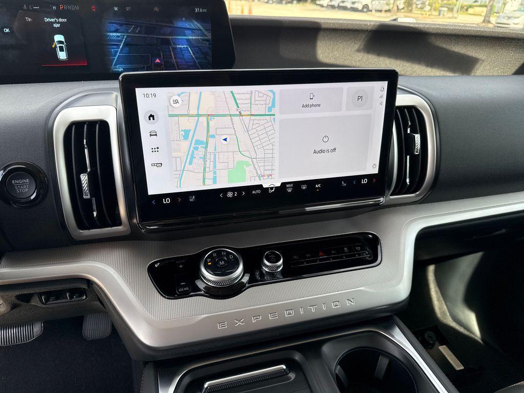 new 2025 Ford Expedition Max car, priced at $68,035