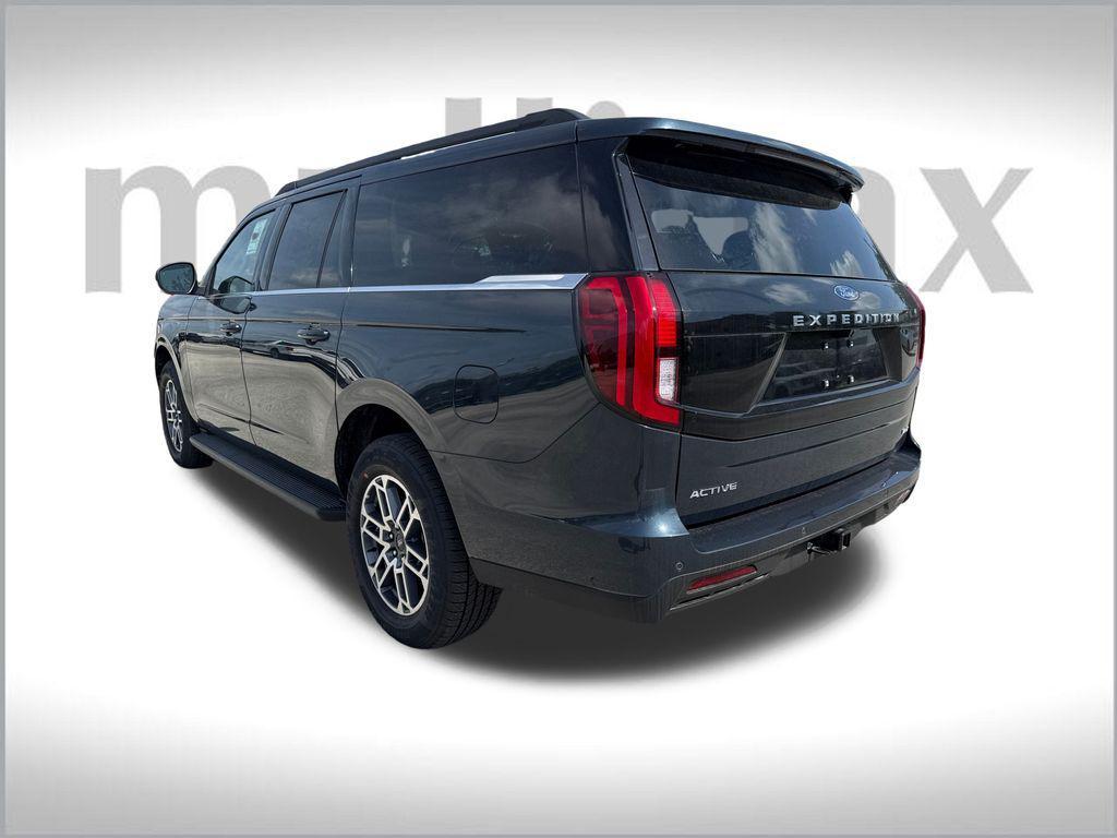 new 2025 Ford Expedition Max car, priced at $68,035