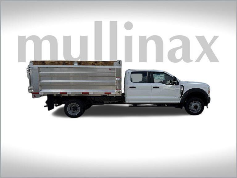 new 2025 Ford F-450 car, priced at $77,726