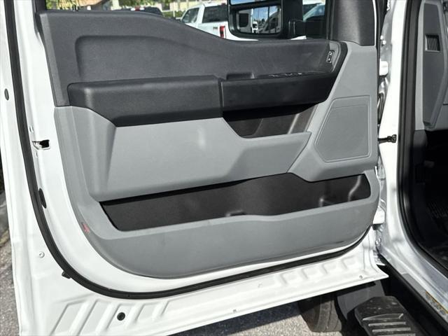 new 2025 Ford F-450 car, priced at $77,726