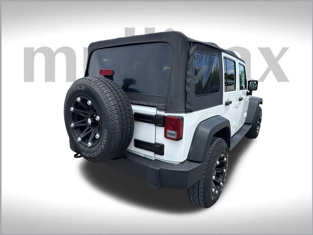 used 2015 Jeep Wrangler Unlimited car, priced at $16,901
