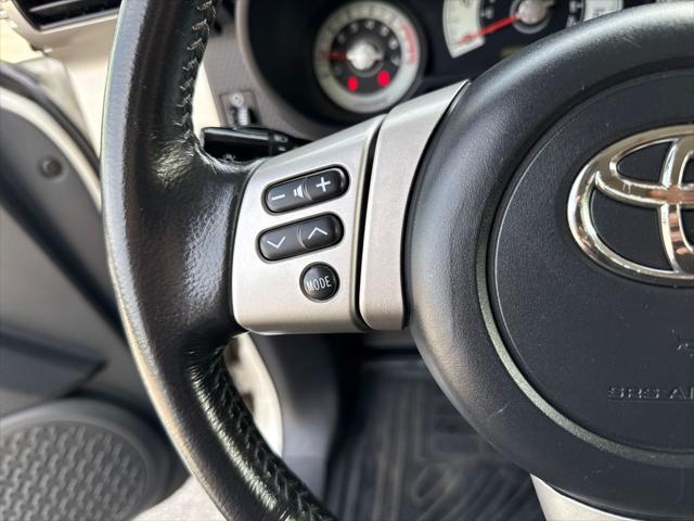 used 2013 Toyota FJ Cruiser car, priced at $17,900