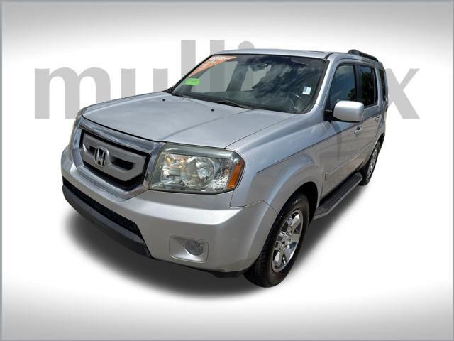 used 2011 Honda Pilot car, priced at $7,900