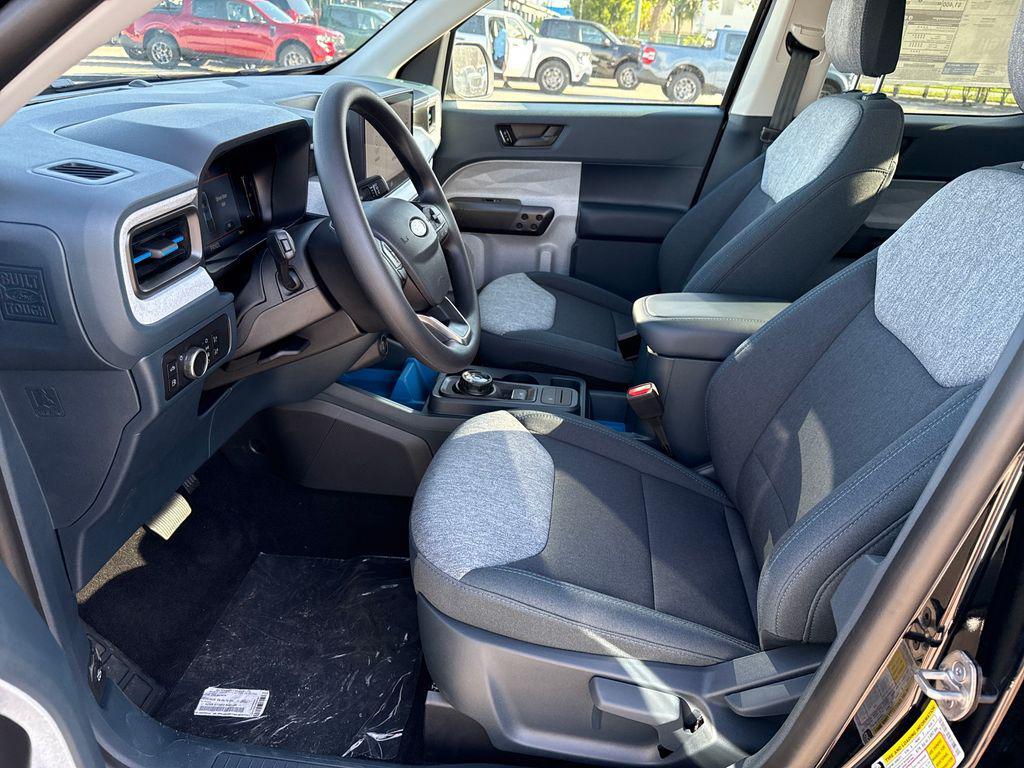 new 2025 Ford Maverick car, priced at $32,271
