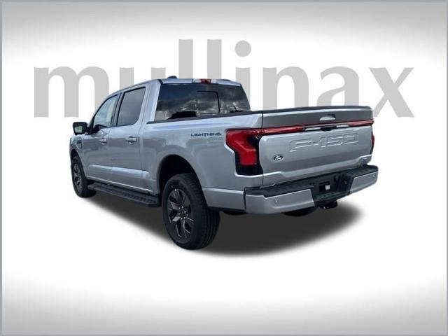 new 2024 Ford F-150 Lightning car, priced at $62,236