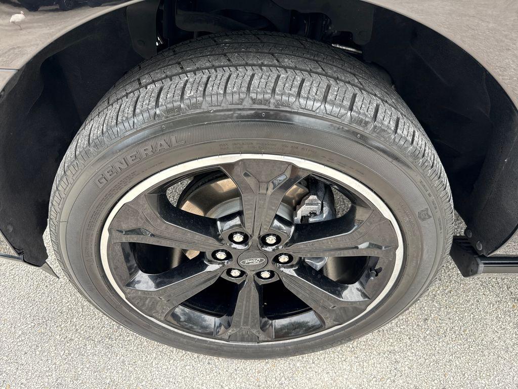 used 2022 Ford Expedition Max car, priced at $52,900