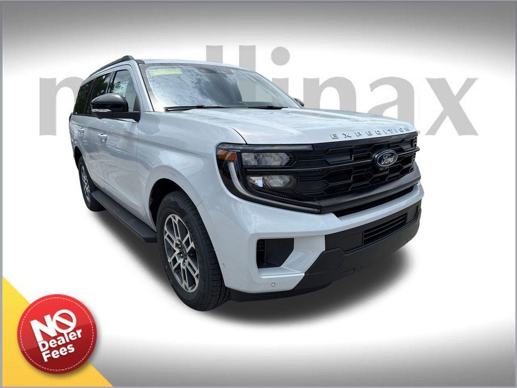 new 2025 Ford Expedition car, priced at $66,696