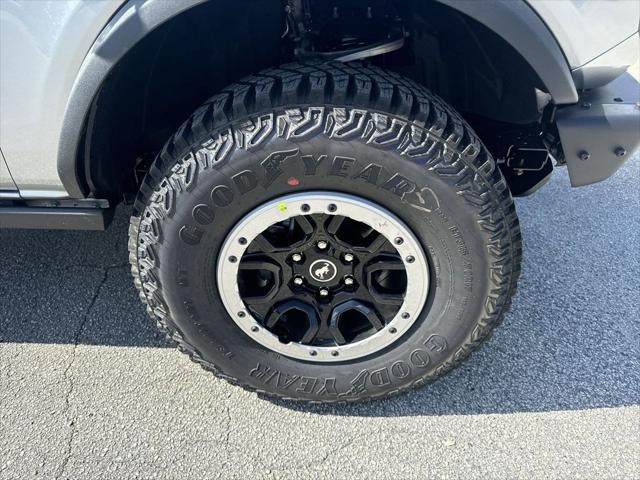 new 2024 Ford Bronco car, priced at $59,205