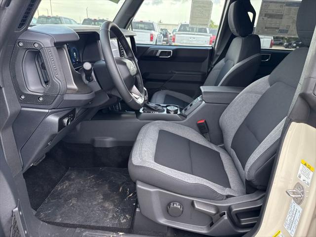 new 2025 Ford Bronco car, priced at $43,921
