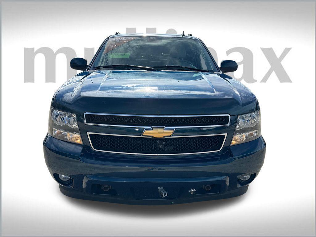 used 2007 Chevrolet Avalanche car, priced at $11,900