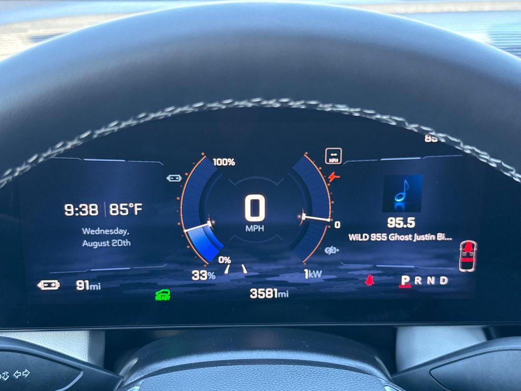 used 2024 Chevrolet Equinox EV car, priced at $28,900