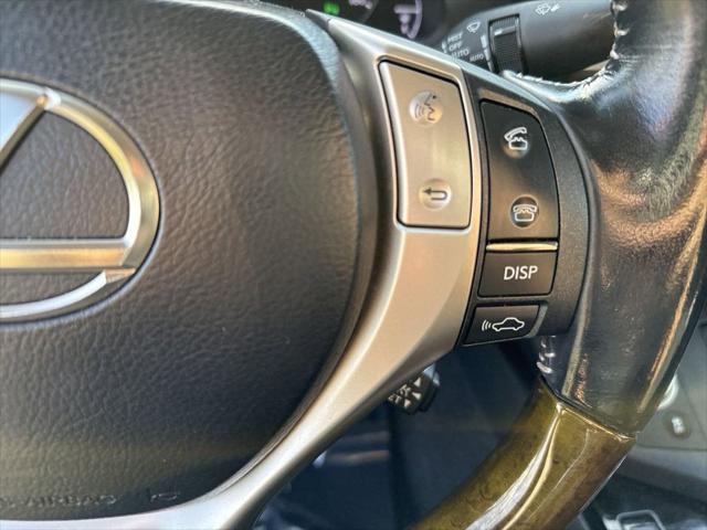 used 2015 Lexus ES 350 car, priced at $19,900