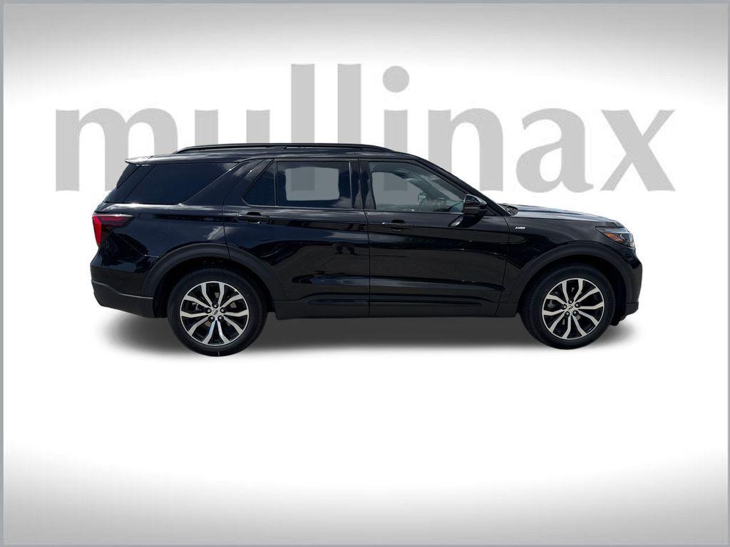 new 2025 Ford Explorer car, priced at $44,185