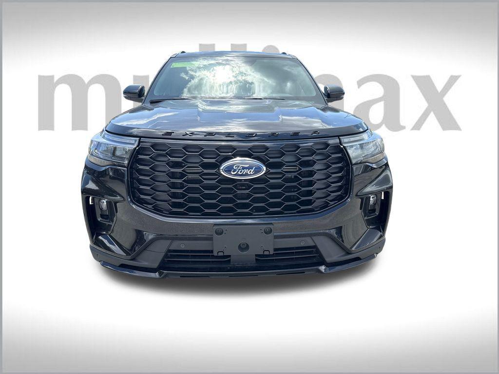 new 2025 Ford Explorer car, priced at $44,185
