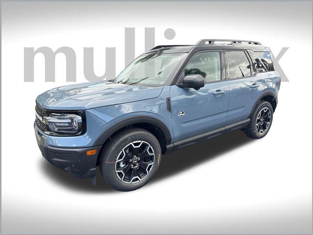 new 2025 Ford Bronco Sport car, priced at $39,582