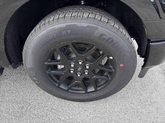 new 2025 Ford F-150 car, priced at $45,552