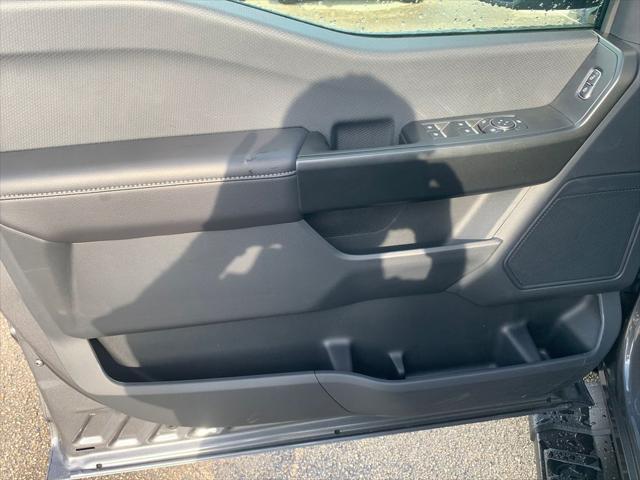 new 2025 Ford F-150 car, priced at $44,806