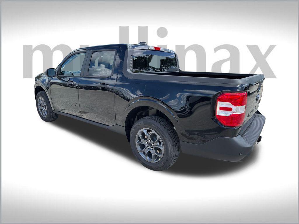 new 2025 Ford Maverick car, priced at $33,011