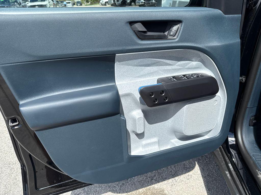 new 2025 Ford Maverick car, priced at $33,011