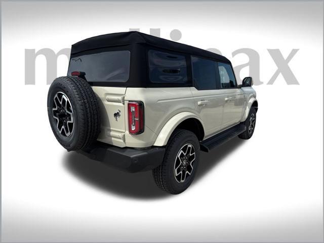 new 2025 Ford Bronco car, priced at $48,312