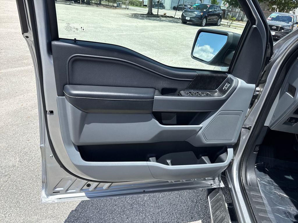 used 2022 Ford F-150 car, priced at $32,900