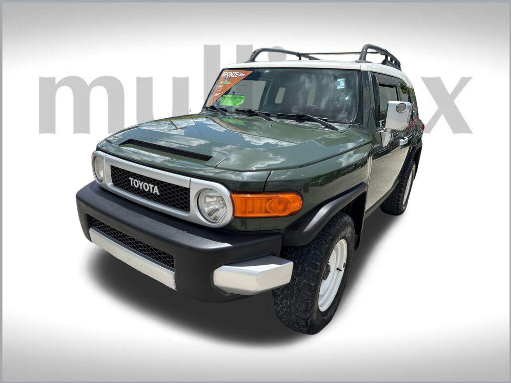 used 2013 Toyota FJ Cruiser car, priced at $17,900