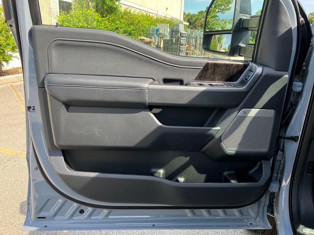 new 2025 Ford F-250 car, priced at $88,091