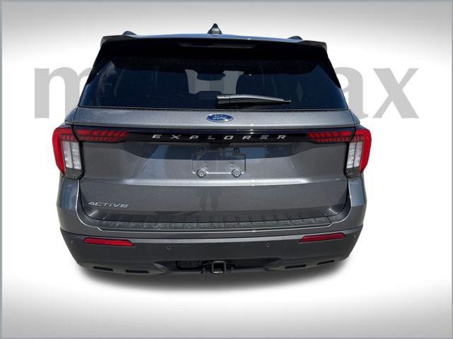 new 2025 Ford Explorer car, priced at $38,543