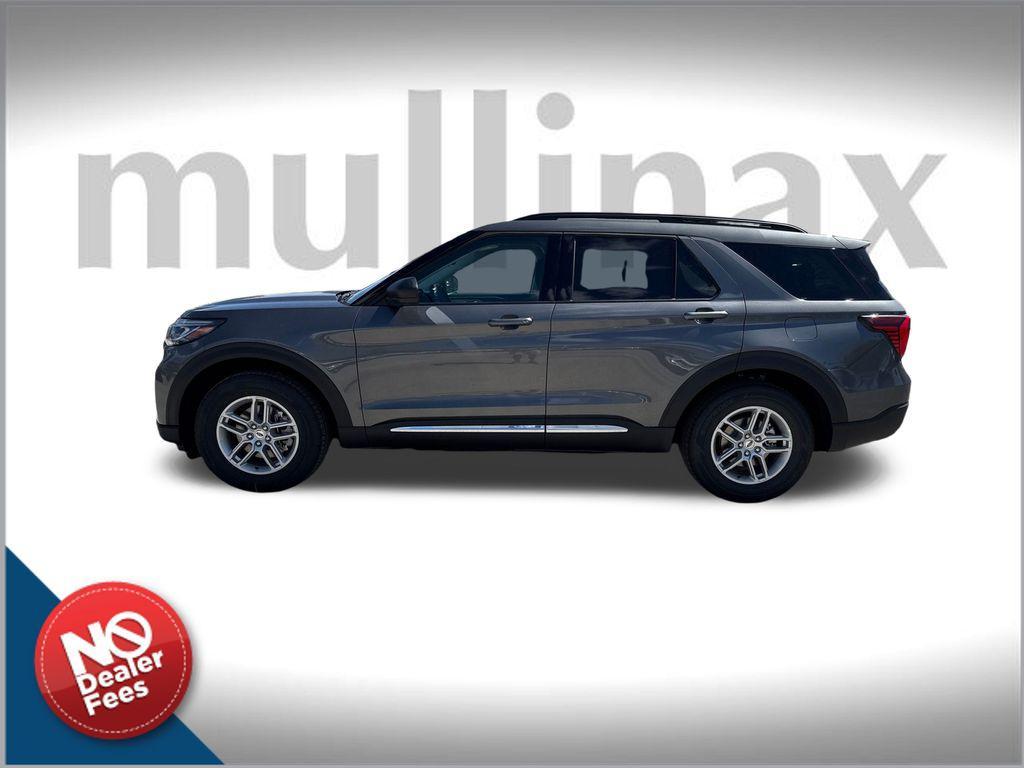 new 2025 Ford Explorer car, priced at $39,055