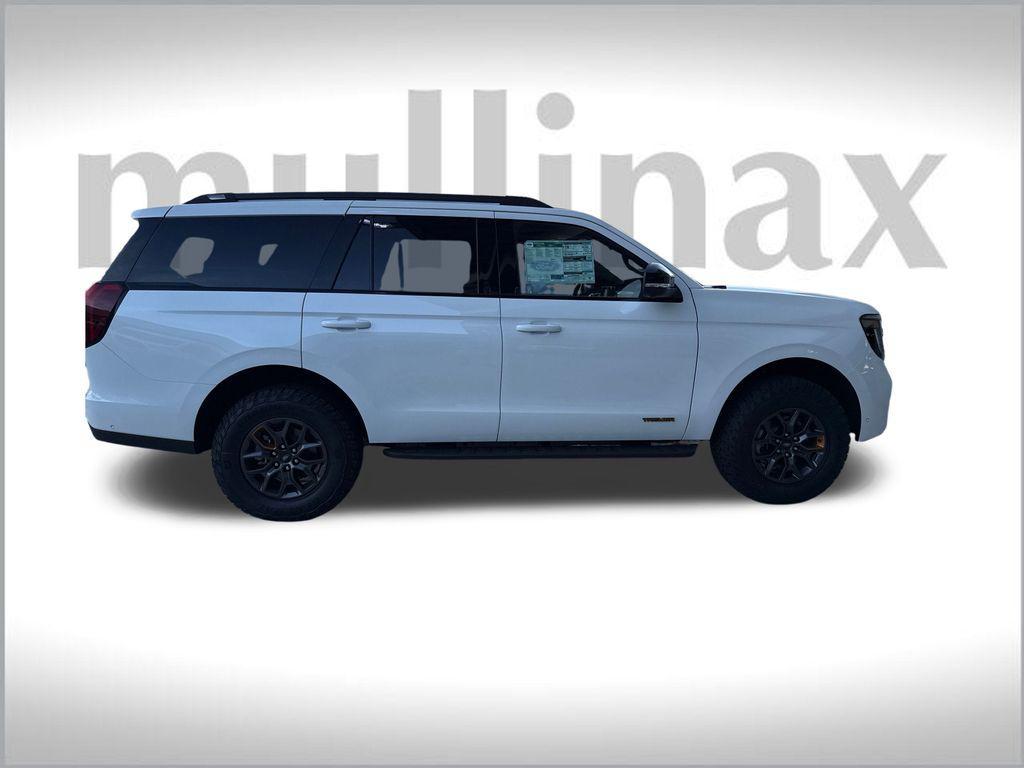 new 2025 Ford Expedition car, priced at $81,364