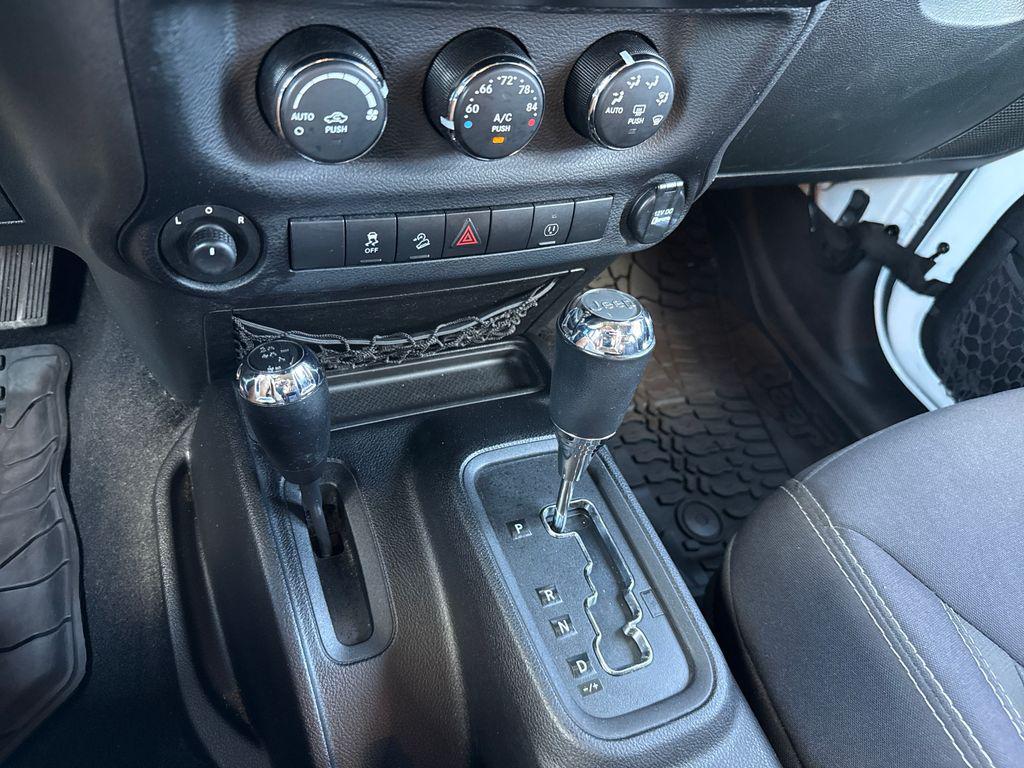 used 2014 Jeep Wrangler Unlimited car, priced at $19,900