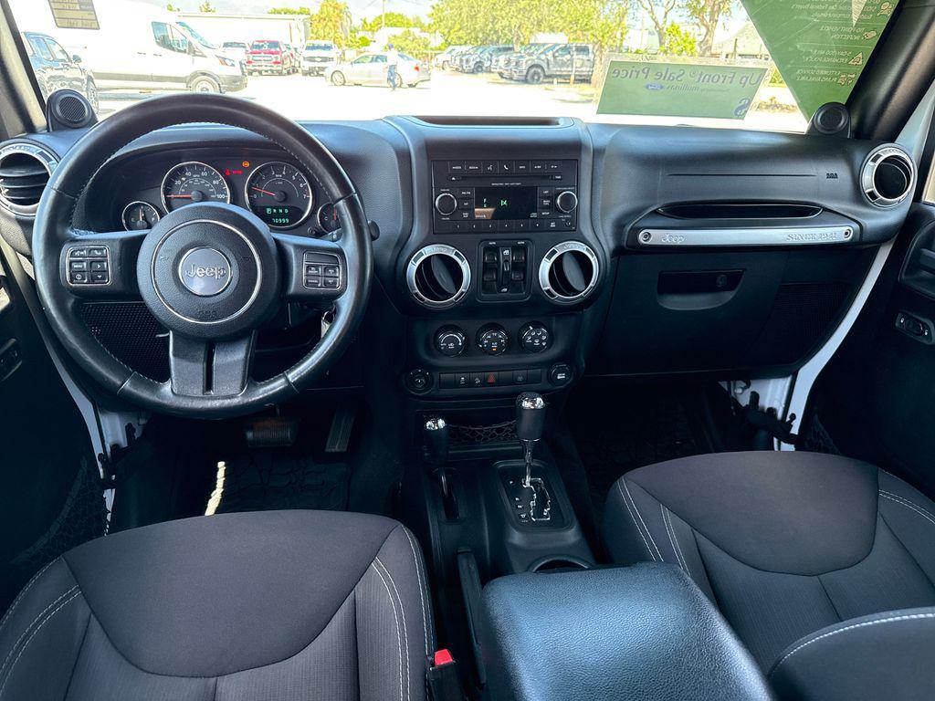 used 2014 Jeep Wrangler Unlimited car, priced at $19,900
