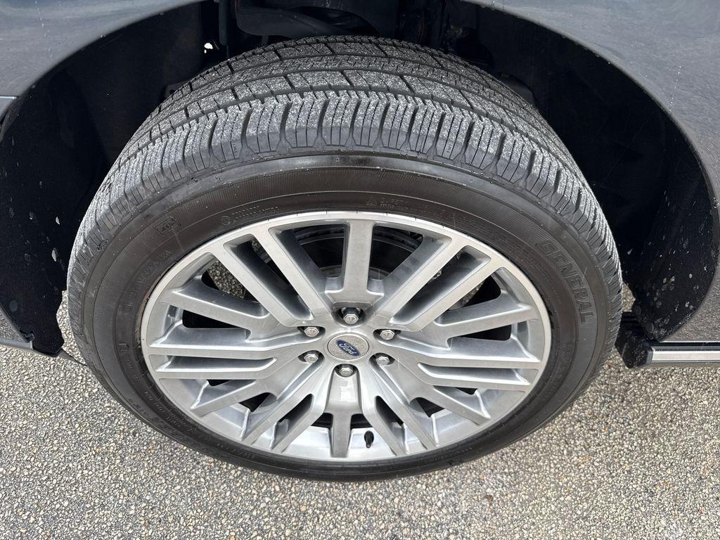 used 2024 Ford Expedition Max car, priced at $63,900