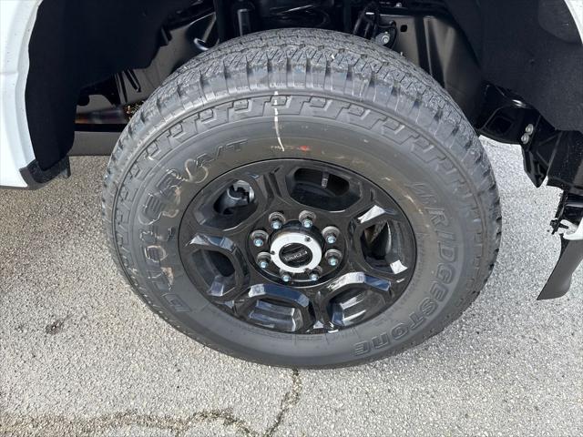 new 2025 Ford F-350 car