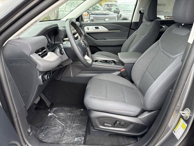new 2025 Ford Explorer car, priced at $38,601