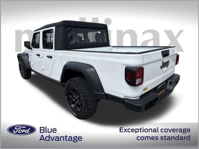 used 2022 Jeep Gladiator car, priced at $30,901