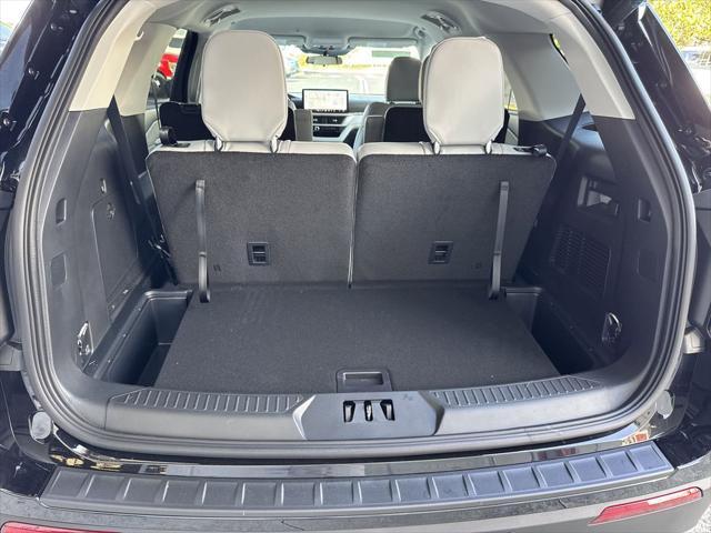 new 2025 Ford Explorer car, priced at $42,025