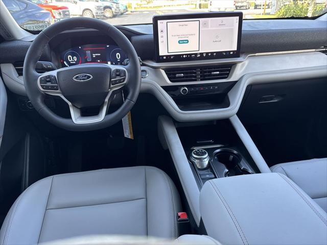 new 2025 Ford Explorer car, priced at $42,025