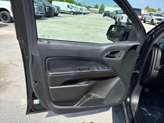 used 2022 GMC Canyon car, priced at $29,900