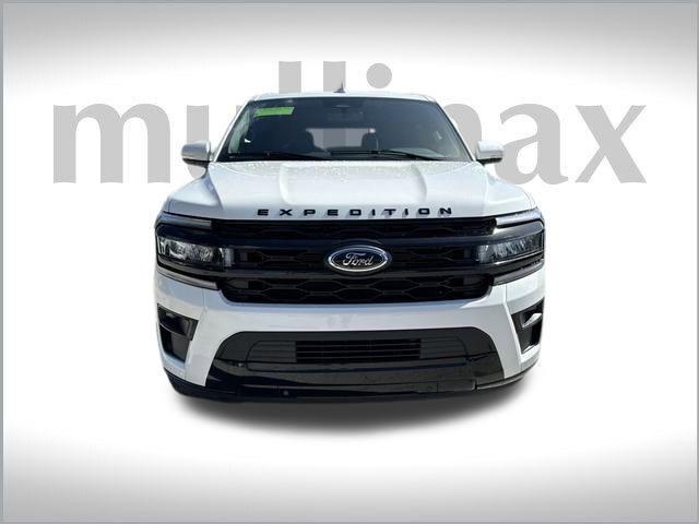 new 2024 Ford Expedition car, priced at $76,970