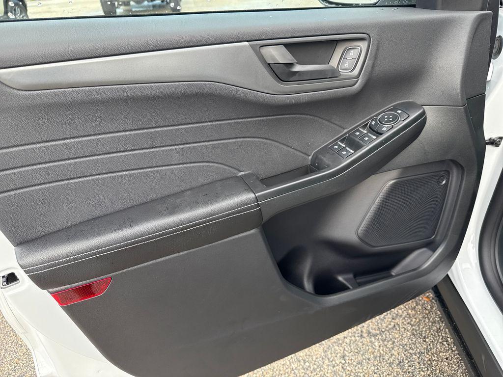 new 2025 Ford Escape car, priced at $28,336