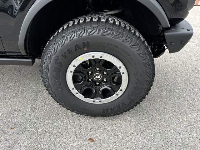 new 2024 Ford Bronco car, priced at $60,457