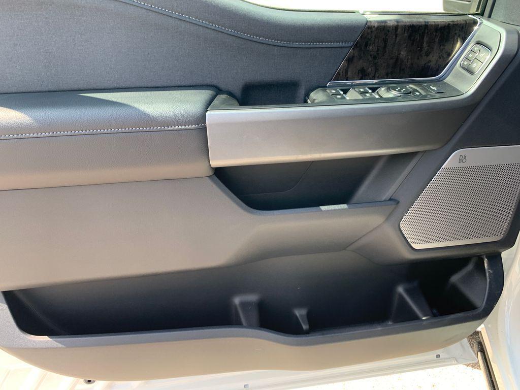 new 2025 Ford F-250 car, priced at $80,577