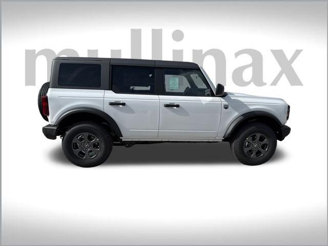 new 2025 Ford Bronco car, priced at $44,109