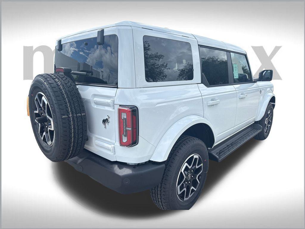 new 2025 Ford Bronco car, priced at $49,977