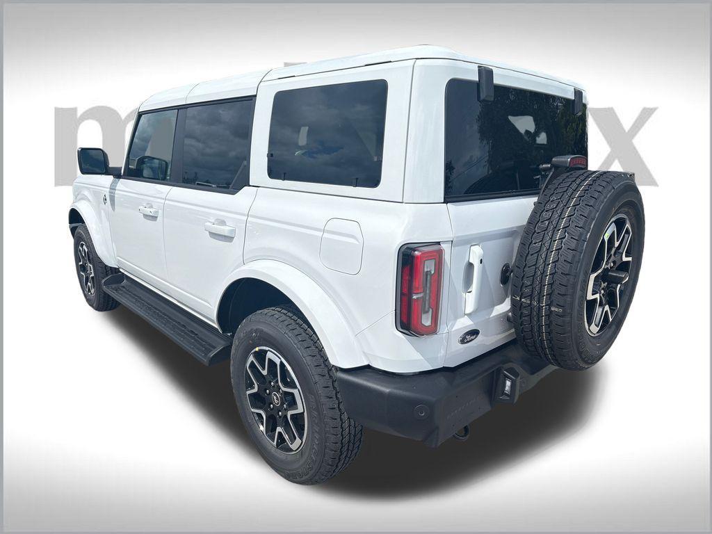 new 2025 Ford Bronco car, priced at $49,977