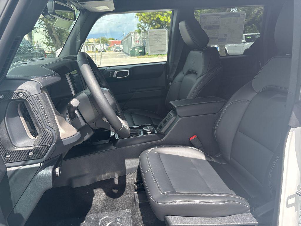 new 2025 Ford Bronco car, priced at $49,977