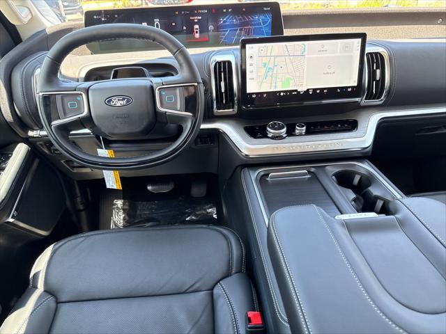 new 2025 Ford Expedition car, priced at $77,477