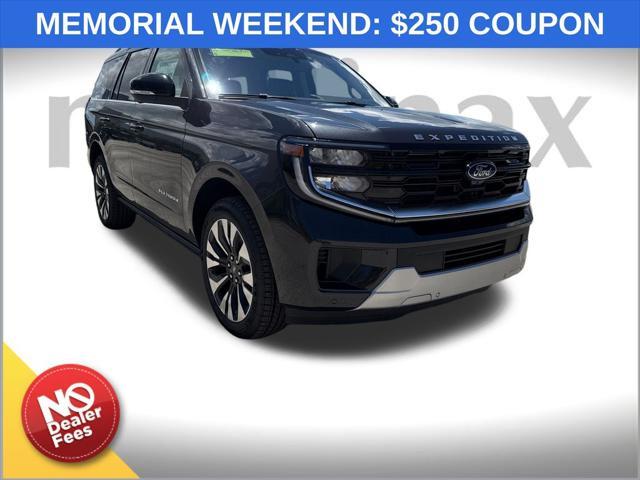 new 2025 Ford Expedition car, priced at $77,227