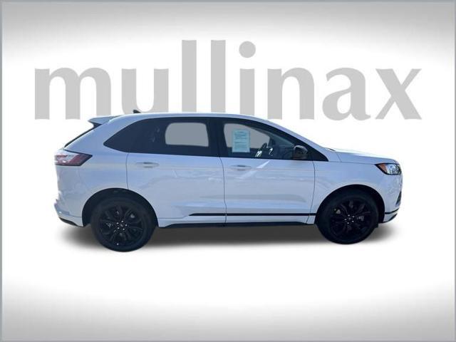 new 2024 Ford Edge car, priced at $32,900